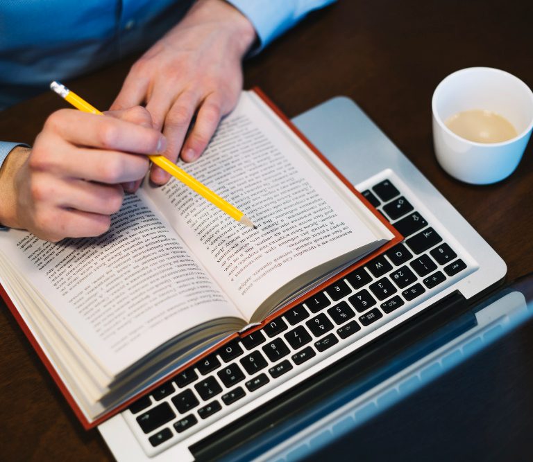 Jasa Pembuatan Website Jurnal di Lumajang